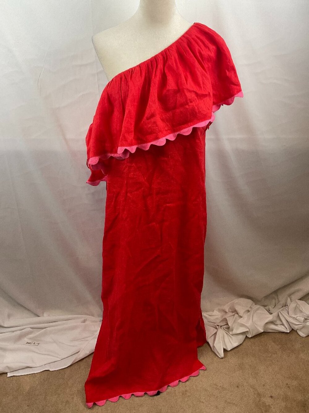 Tuckernuck One-Shoulder Amalfi Dress XXL Hibiscus Red Pink Trim Maxi New NWT